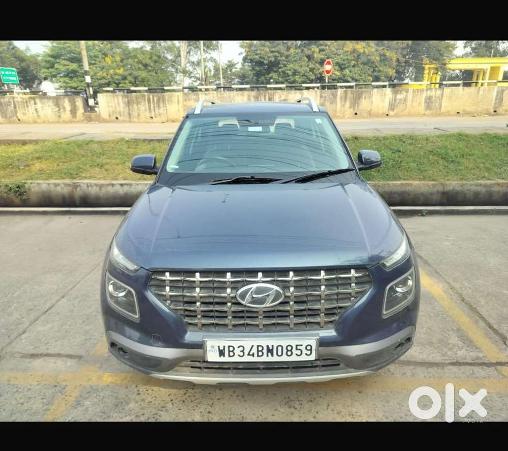 Hyundai Venue 2019 Diesel 64299 Km Driven