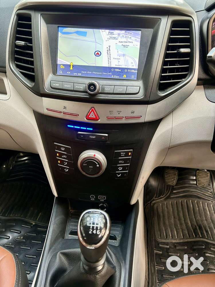 Mahindra Xuv300 W6 Diesel, 2019, Diesel