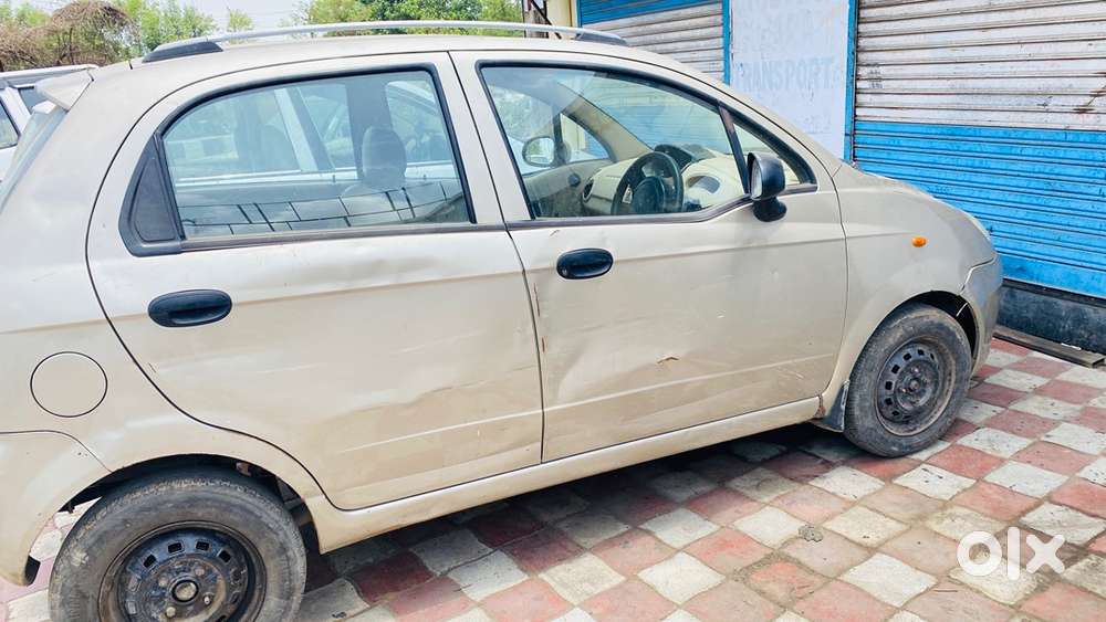 Chevrolet Spark 2011 Petrol & Cng