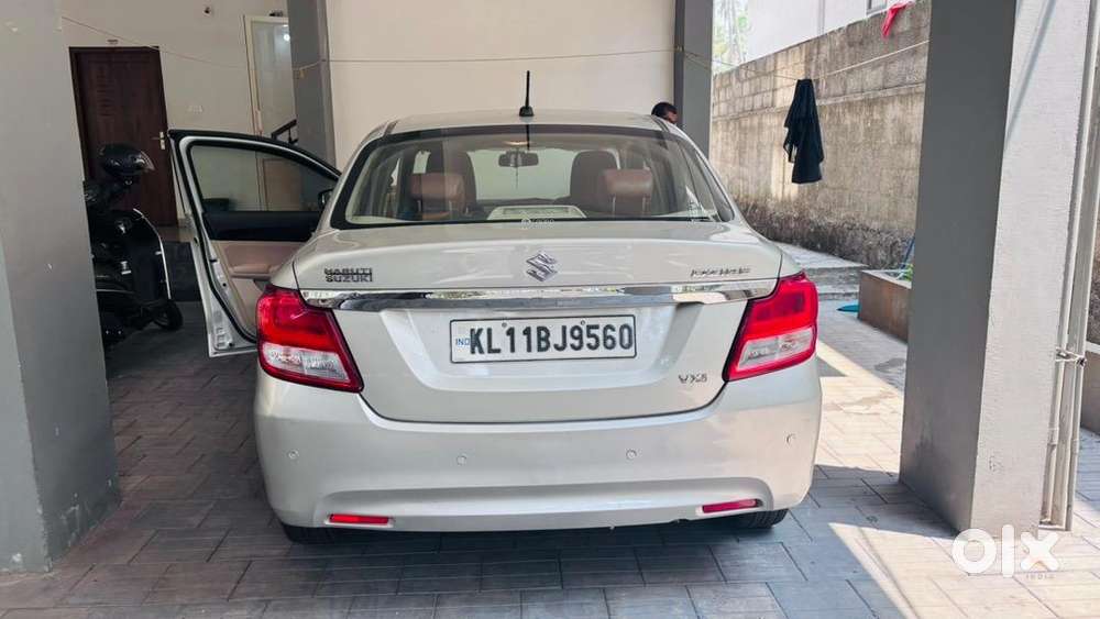 Maruti Suzuki Dzire 2017 Petrol Well Maintained