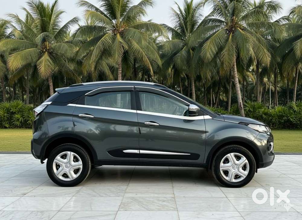 Tata Nexon 1.2 Revotron Xm (s), 2022, Petrol