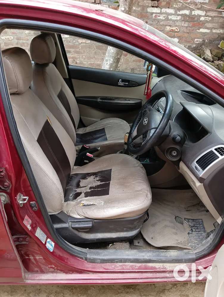 I20 Diesel Sportz Model Good Condition All Tyre In New Condition...