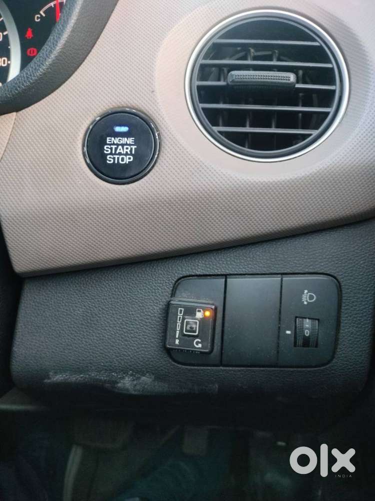 Hyundai Grand I10 Asta Automatic 1.2 Kappa Vtvt, 2015, Cng & Hybrids