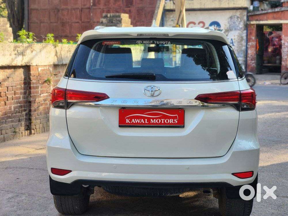 Toyota Fortuner 4x2 At 2.8 Diesel, 2018, Diesel