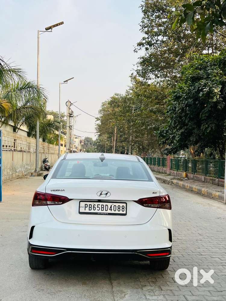 Hyundai Verna 1.5 Sx Diesel Mt, 2022, Diesel