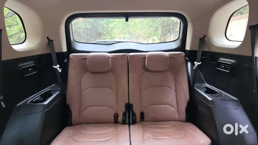 Mg Hector Plus Savvy Pro 1.5 Turbo Petrol Cvt 6 Str, 2023, Petrol