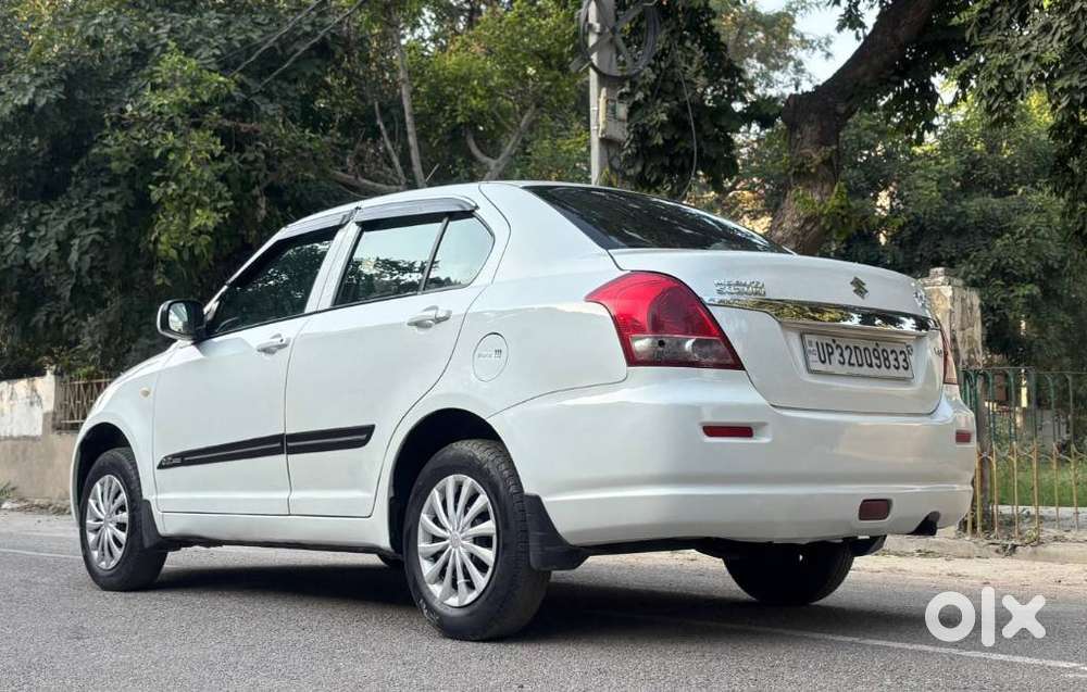 Maruti Suzuki Swift Dzire Lxi, 2011, Petrol