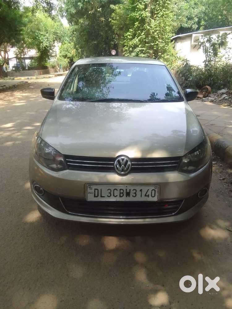 Volkswagen Vento 1.2 Tsi Highline Plus At, 2014, Petrol