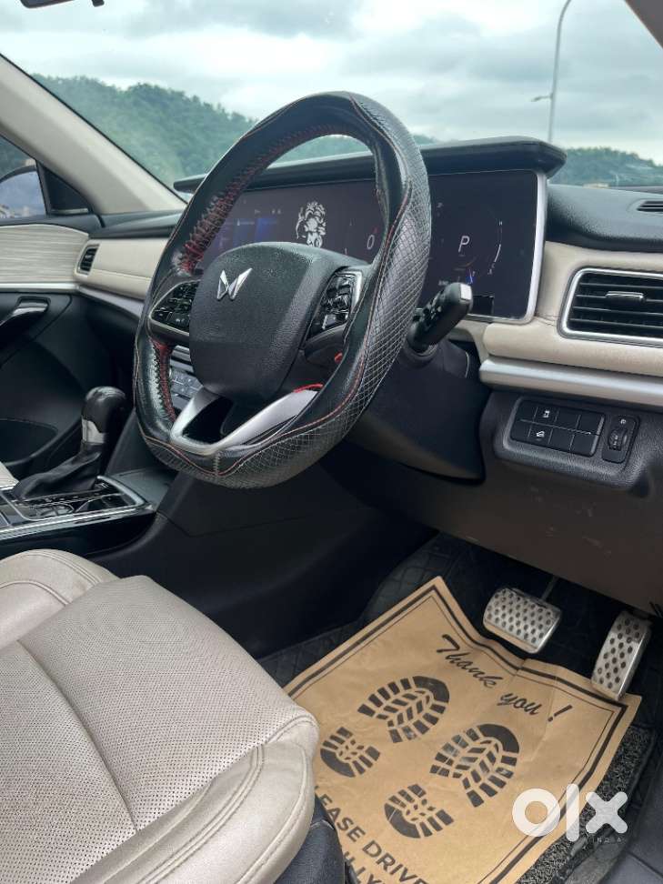 Mahindra Xuv700 2.0 Ax 7 Petrol At Luxury Pack Str, 2021, Petrol