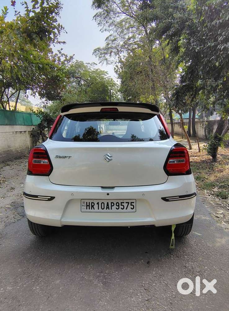 Maruti Suzuki Swift Lxi Optional-o, 2022, Petrol