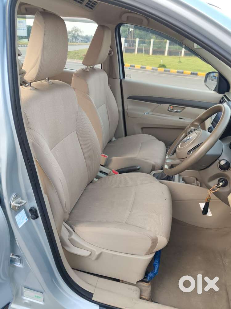 Maruti Suzuki Ertiga Vxi Shvs, 2023, Petrol