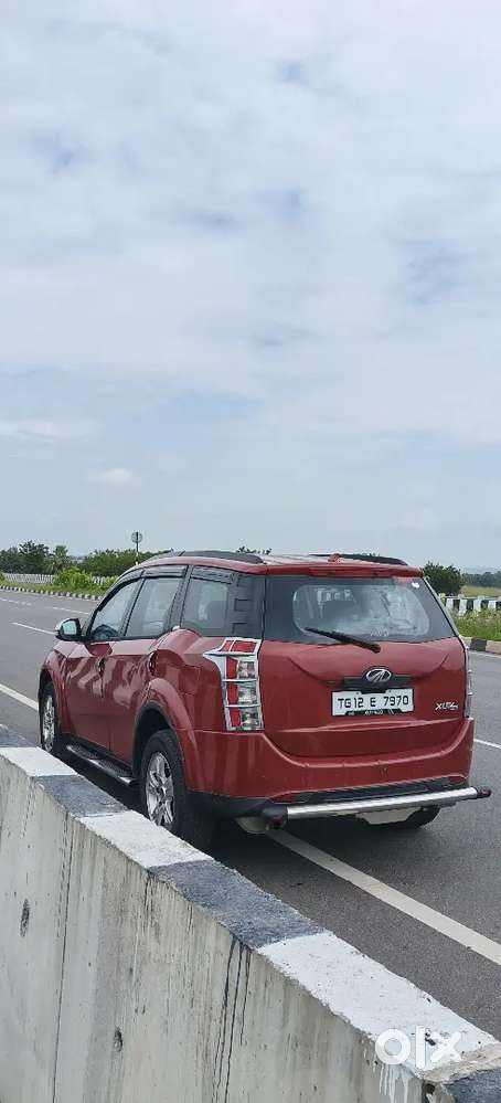 Mahindra Xuv500 Diesel 2012 With 113000 Km Driven