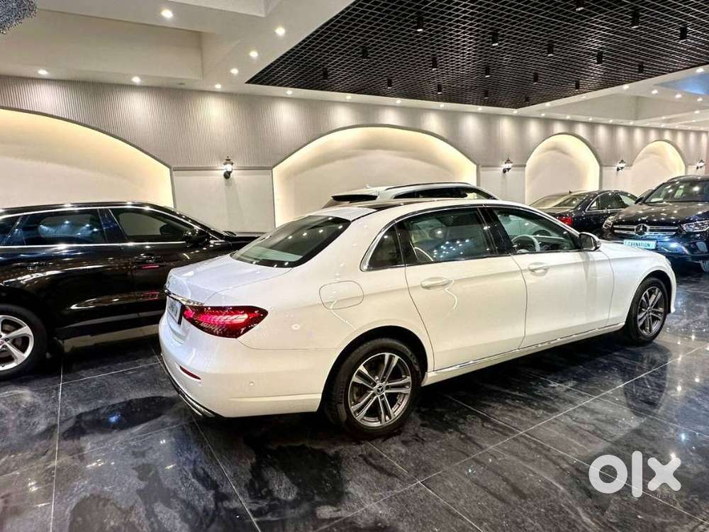 Mercedes-benz E-class 1.9 E220d Avantgarde, 2022, Diesel