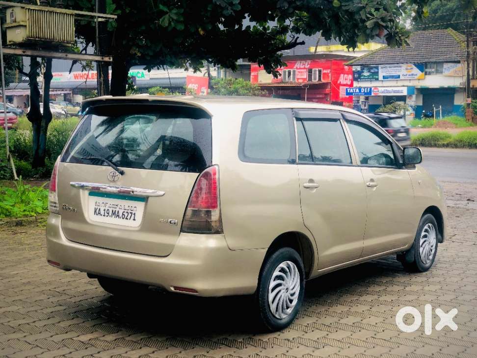 Toyota Innova