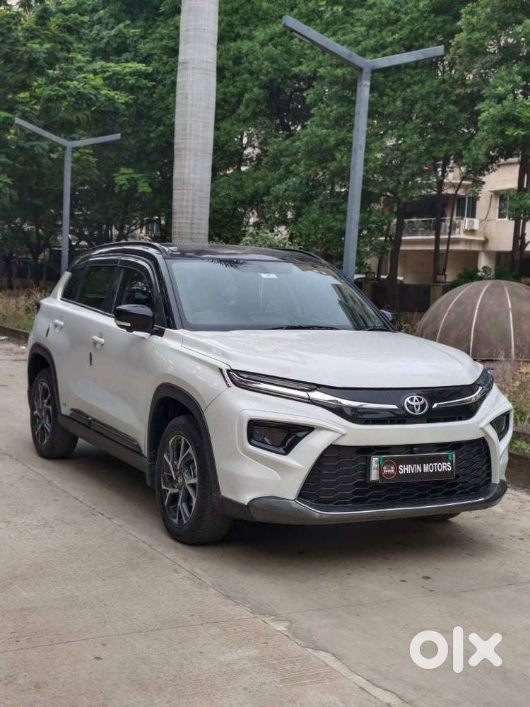Toyota Urban Cruiser Hyryder 1.5 V Neo Drive Awd, 2023, Petrol