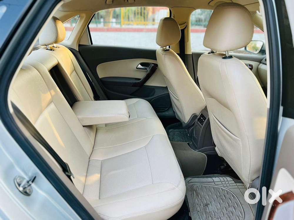 Skoda Rapid 1.6 Mpi Elegance, 2013, Petrol