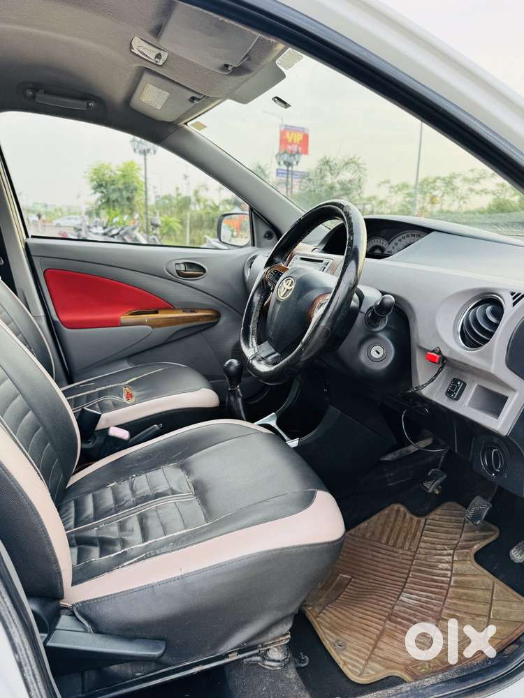 Toyota Etios 2010-2012 Vx, 2011, Cng & Hybrids