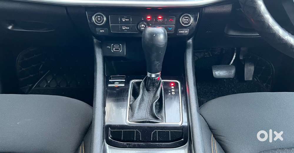 Jeep Compass 1.4 Sport, 2022, Petrol