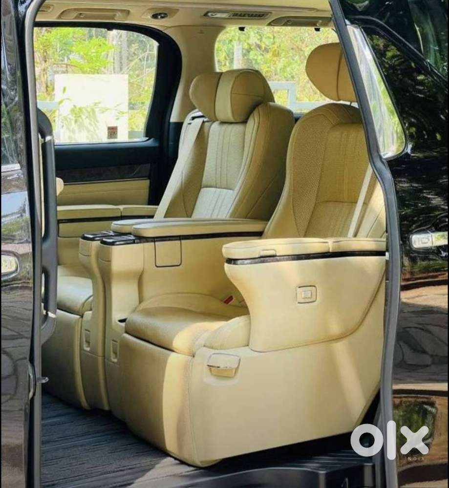 Toyota Vellfire Vip – Executive Lounge, 2020, Petrol