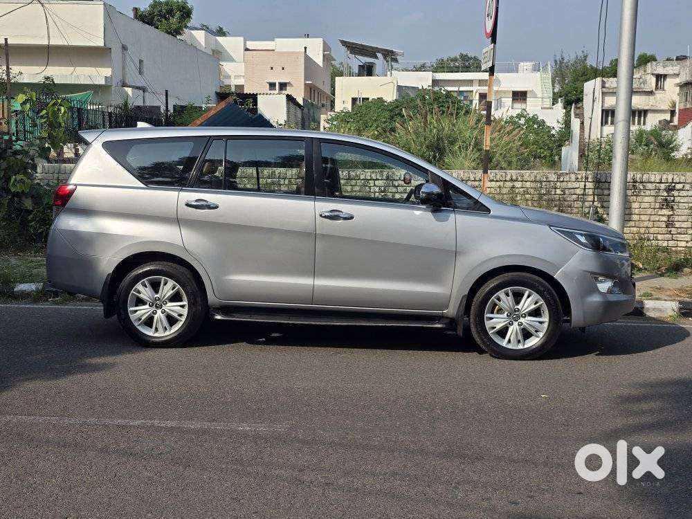 Toyota Innova Crysta 2.8z Automatic, 2018, Diesel
