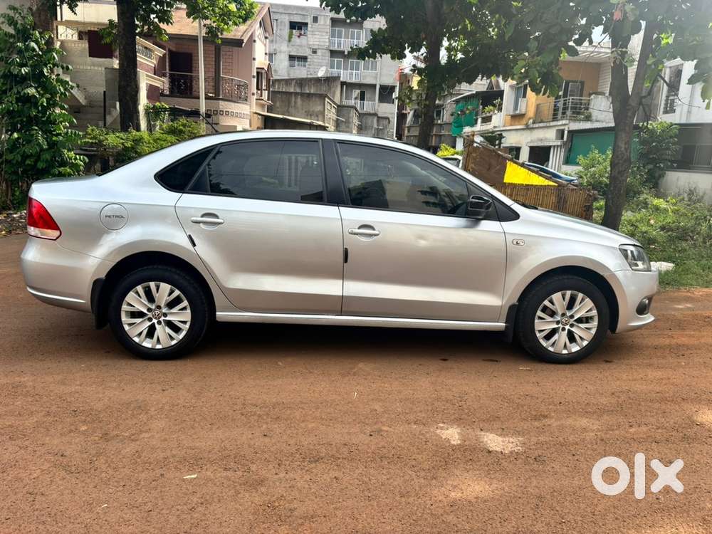 Volkswagen Vento 2015 Petrol With Company Maintenan With All Company H
