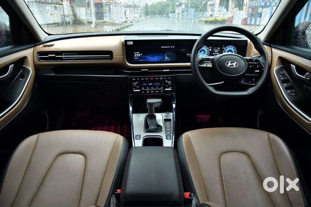 Hyundai Alcazar Signature 1.5 Petrol Dct 7str, 2025, Petrol