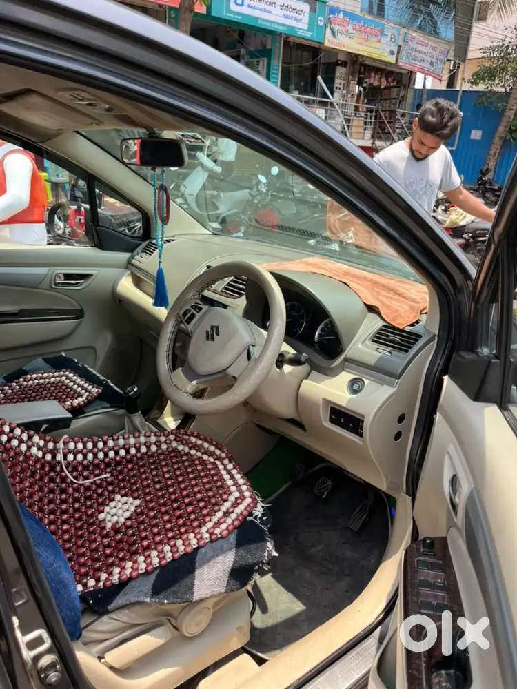 Maruti Suzuki Ertiga 2017 Diesel Well Maintained