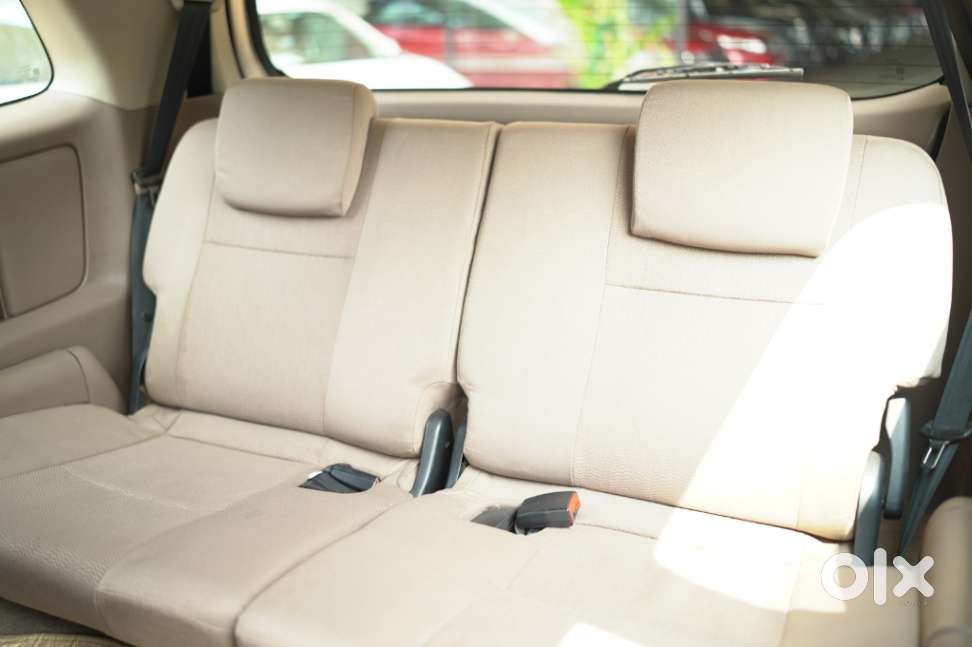 Toyota Innova 2.5 V 7 Str, 2015, Diesel