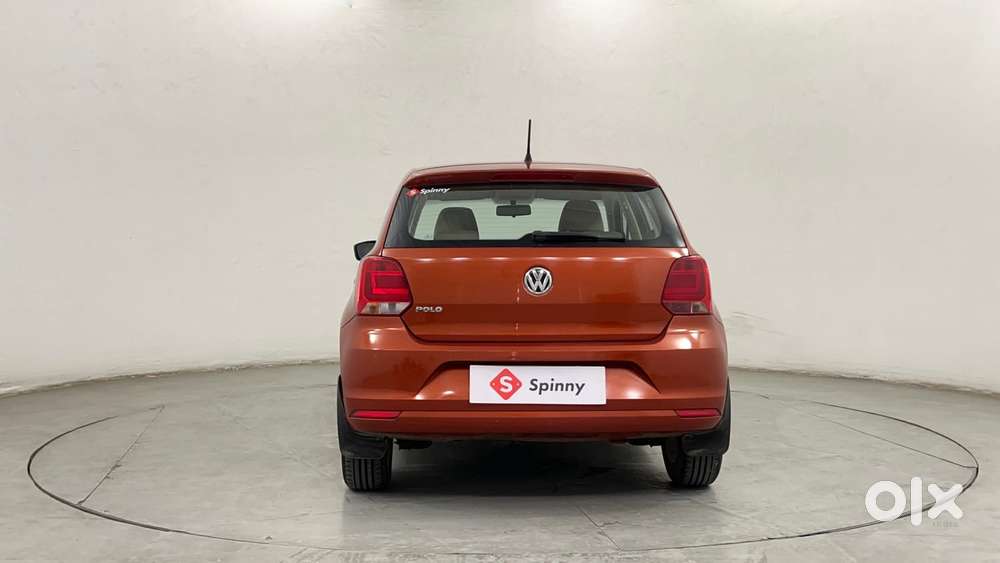 Volkswagen Polo Petrol Highline 1.2l, 2015, Petrol
