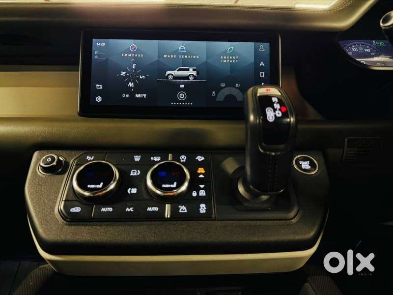 Land Rover Defender, 2021, Petrol