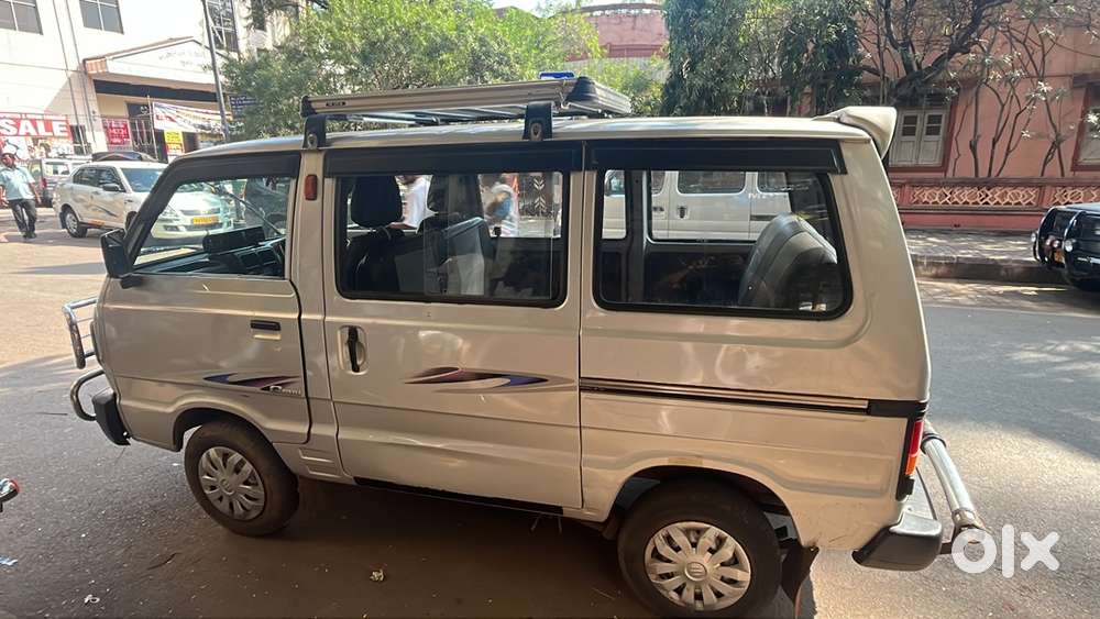Maruti Suzuki Omni 2013