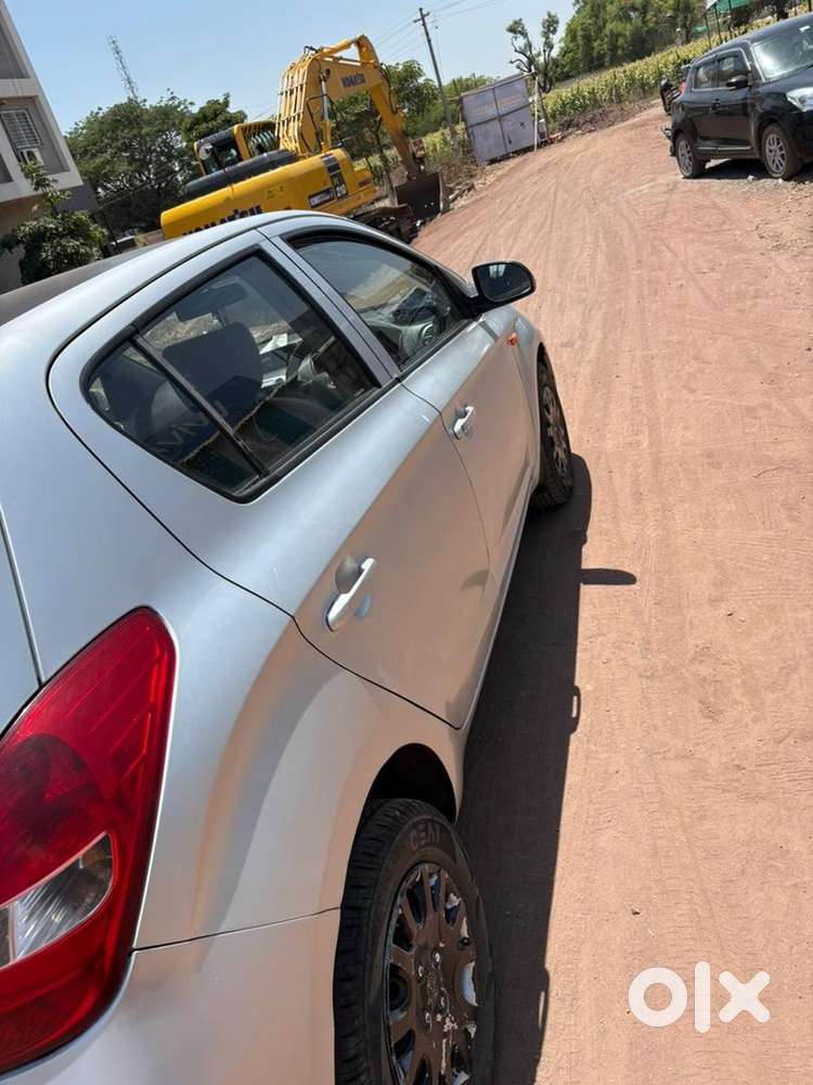 Hyundai I20 2009 Cng & Hybrids 102000 Km Driven