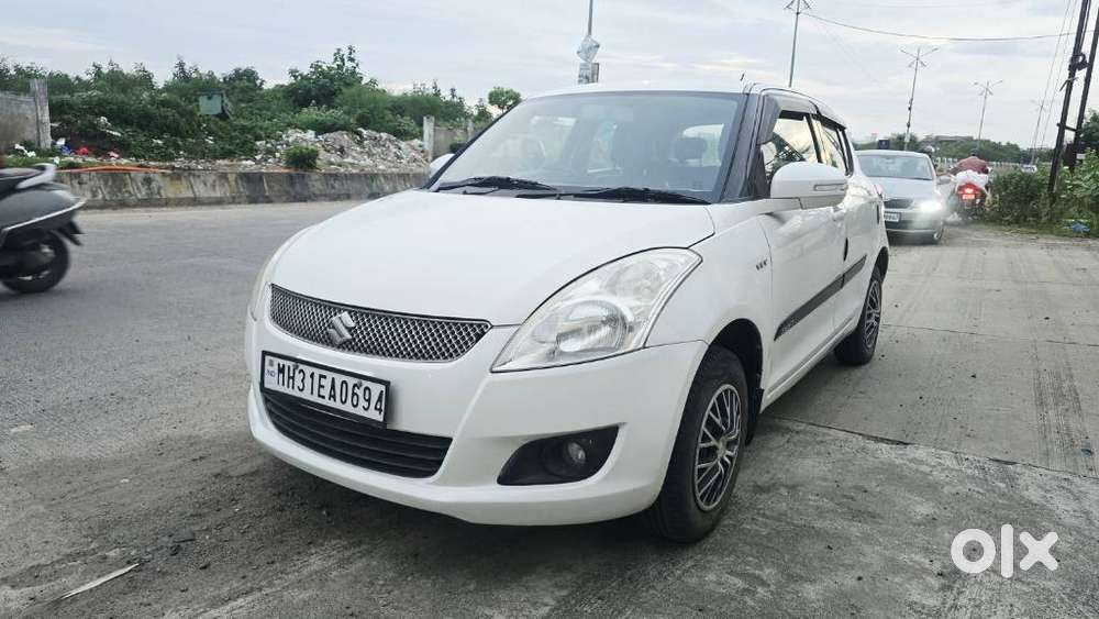 Maruti Suzuki Swift Vxi Optional, 2012, Petrol