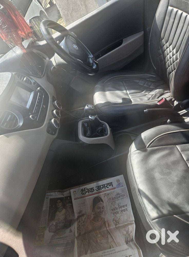 Hyundai Grand I10 Sportz 1.2 Kappa Vtvt, 2017, Petrol