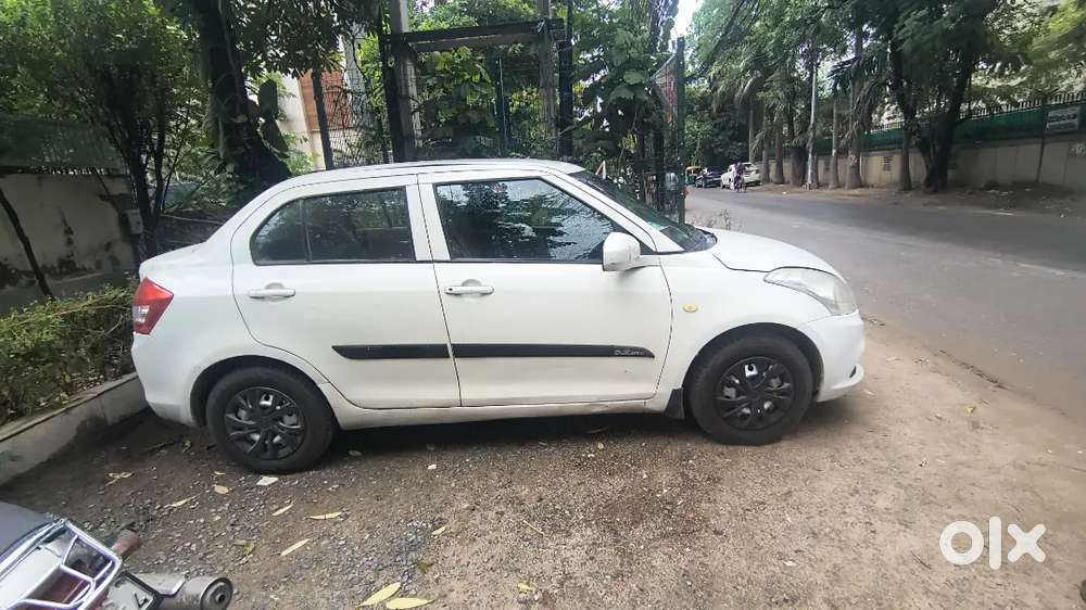 Maruti Suzuki Swift Dzire 2016 Petrol Well Maintained