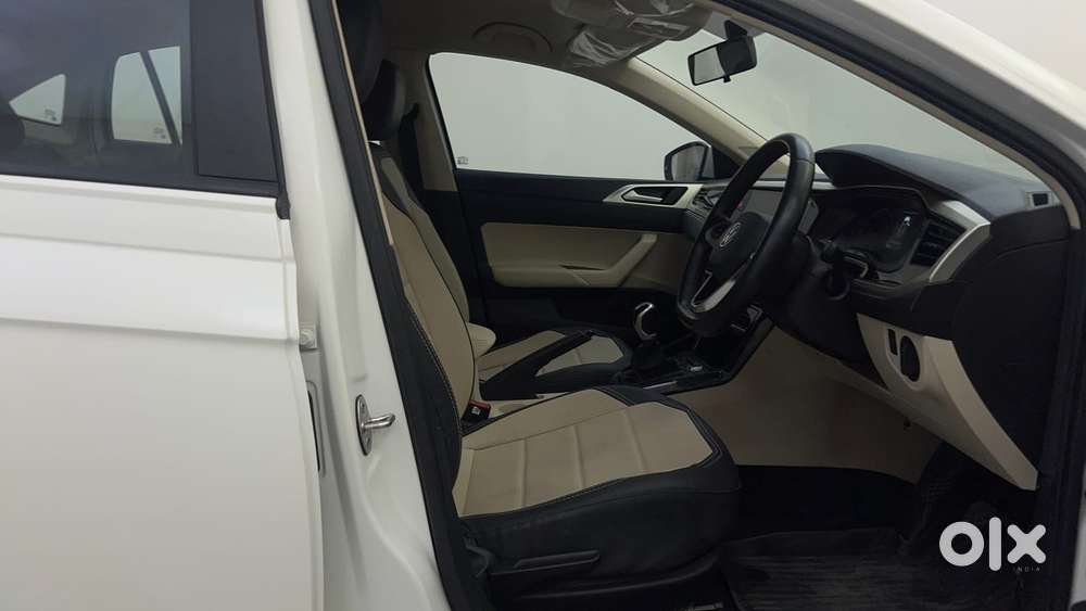 Volkswagen Virtus Highline Plus 1.0 Tsi At, 2023, Petrol