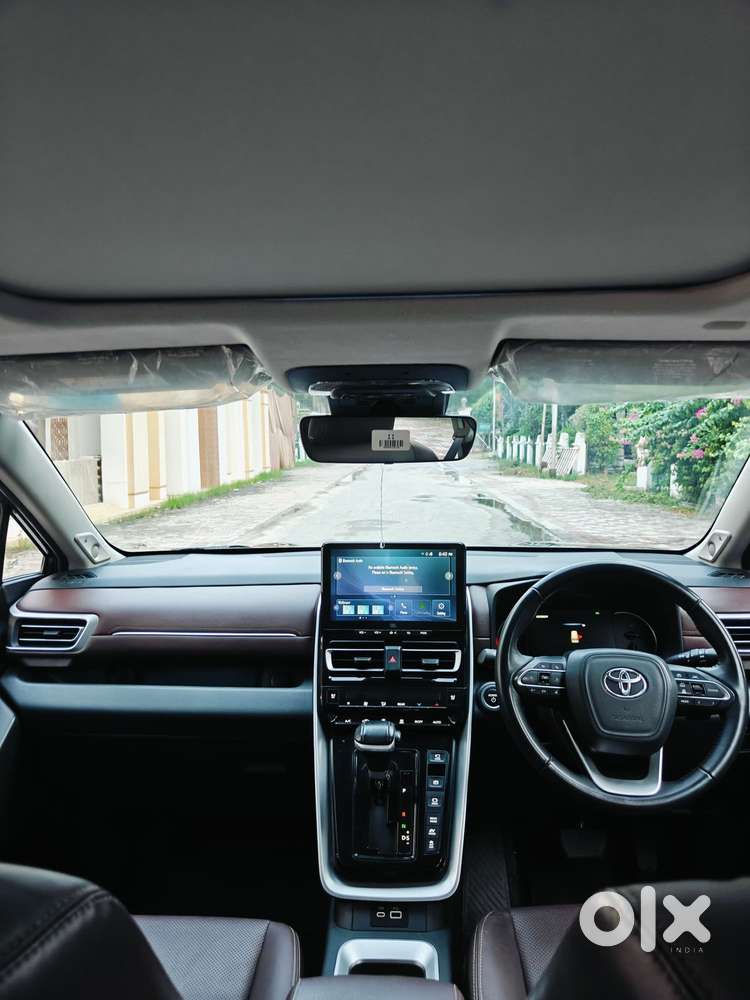 Toyota Innova Hycross 2.0 Zx (o) Hybrid 7 Str, 2024, Cng & Hybrids