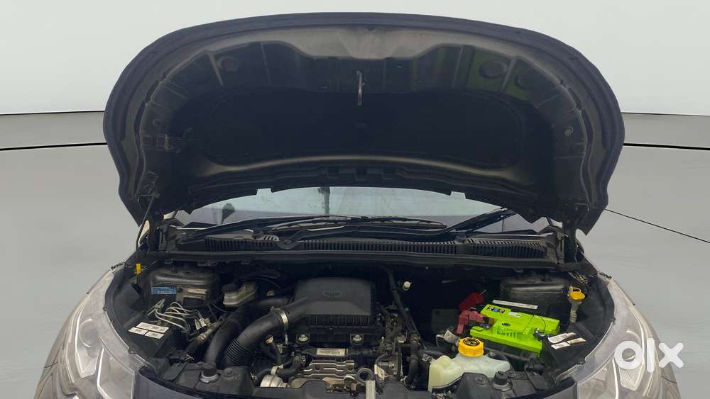 Tata Nexon 1.2 Revotron Xza Plus Premium, 2021, Petrol