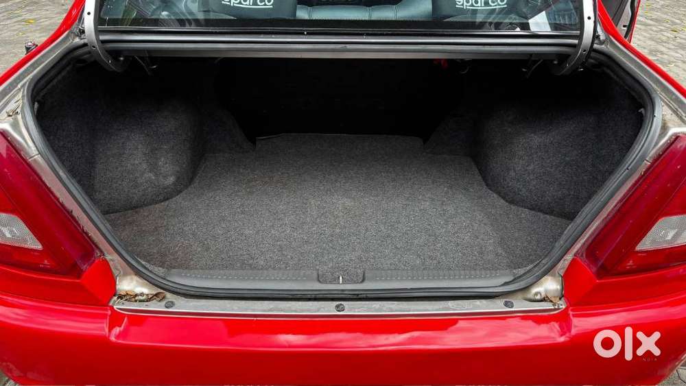 Mitsubishi Lancer 1.5 Glxi, 1999, Petrol