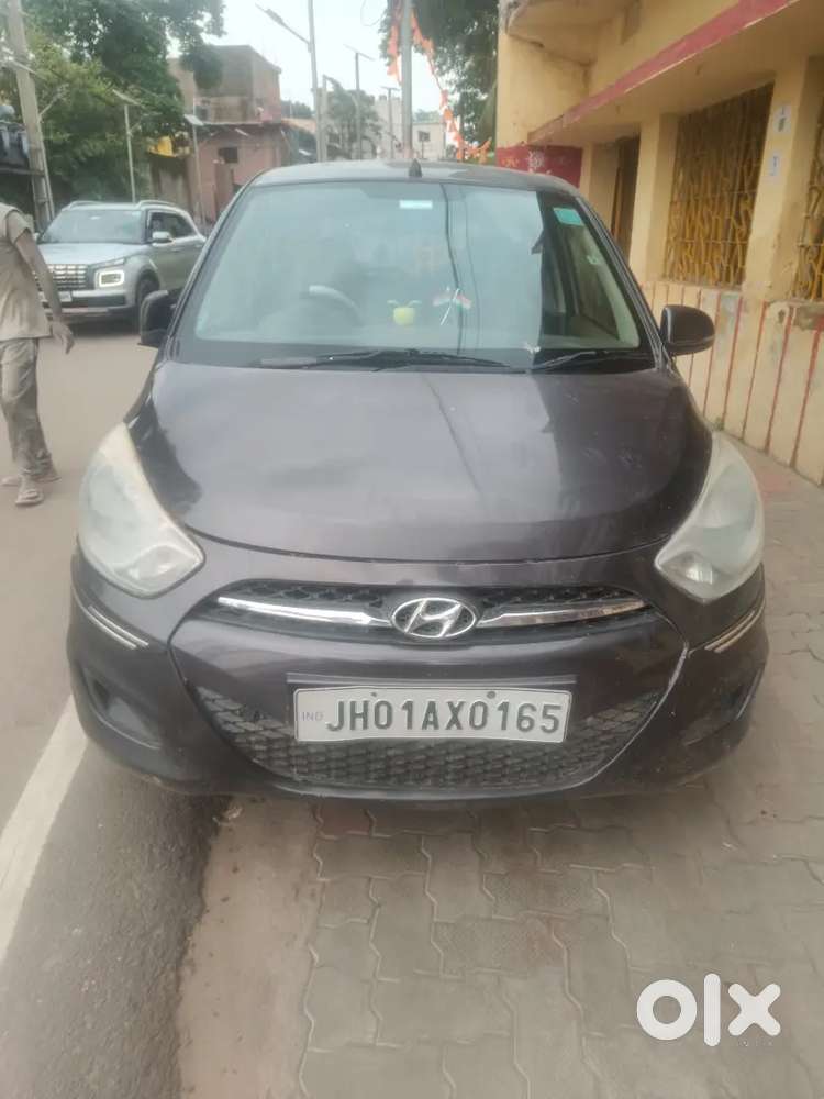 Hyundai I10 Sportz 2013 Petrol