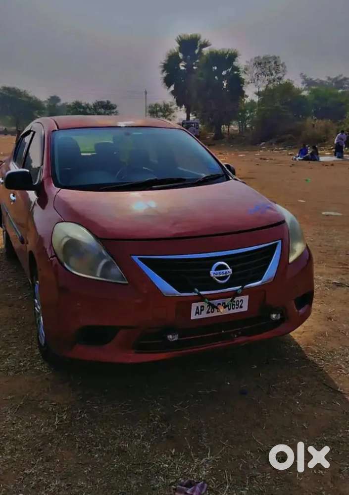 Nissan Sunny 2012 Diesel 85000 Km Driven