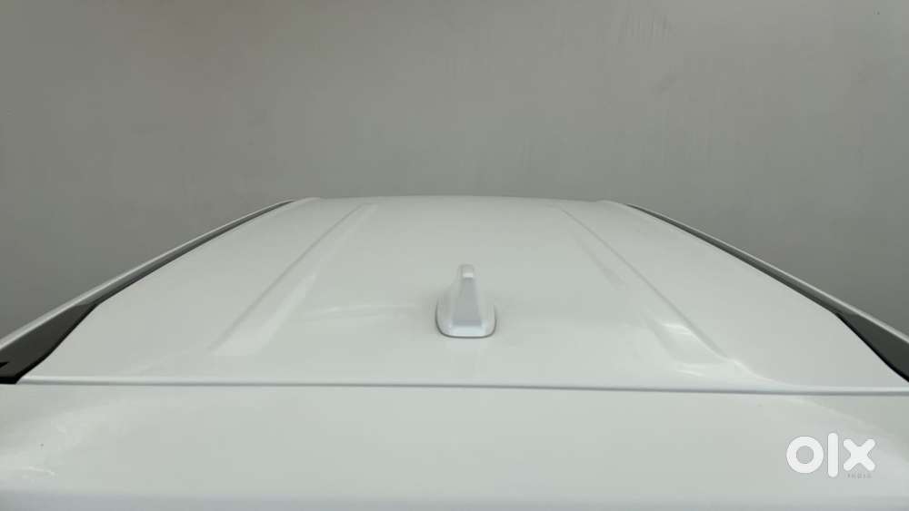 Honda Elevate V Mt, 2023, Petrol