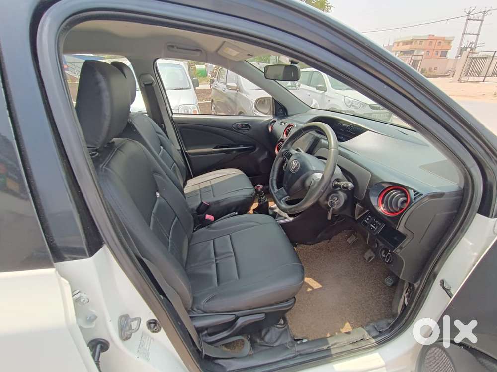 Toyota Etios Liva 1.4 Vxd Dual Tone, 2018, Diesel