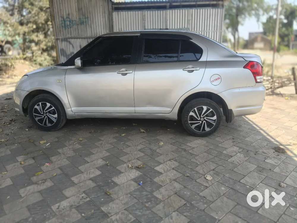 Maruti Suzuki Swift Dzire 2009 Petrol 135000 Km Driven