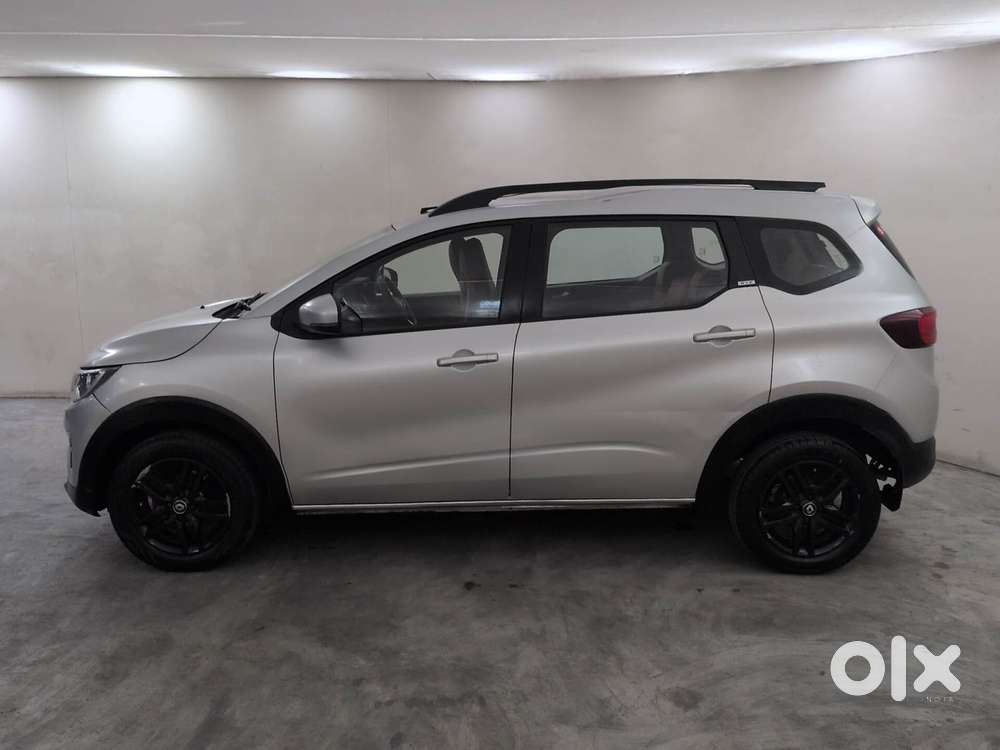 Renault Triber Rxz Easy-r Amt, 2021, Petrol
