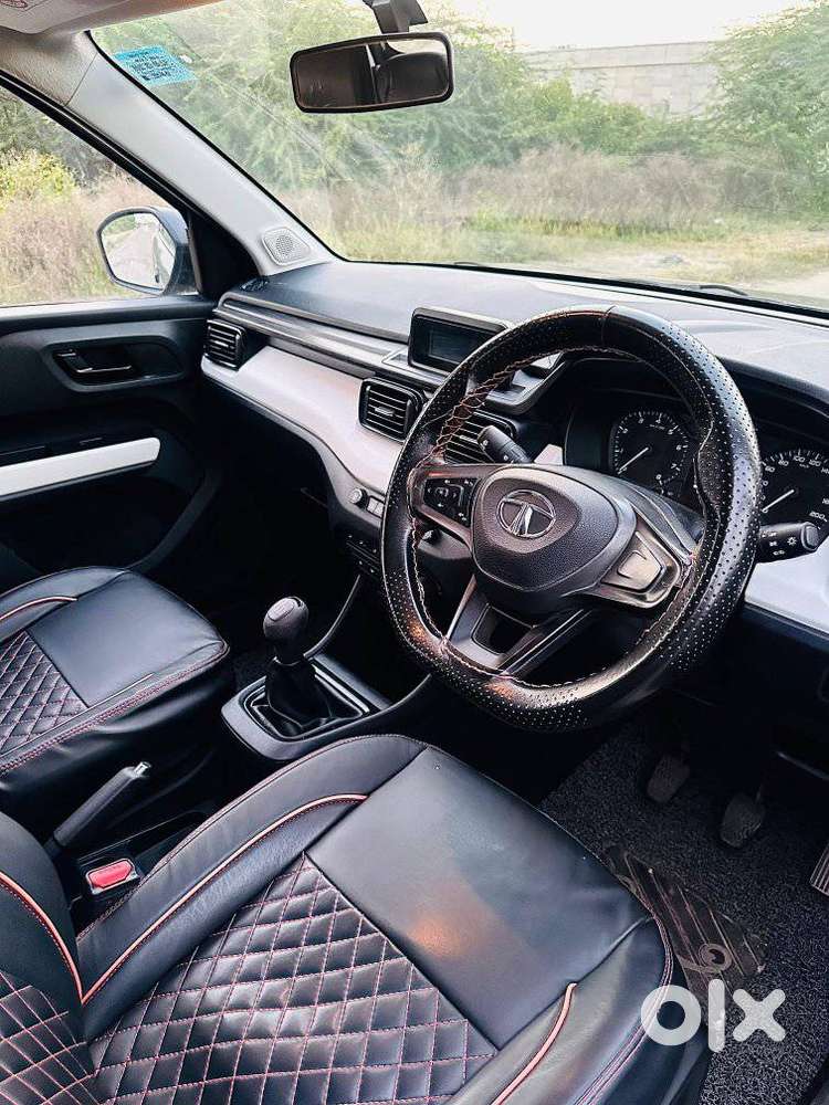 Tata Punch Pure, 2022, Petrol