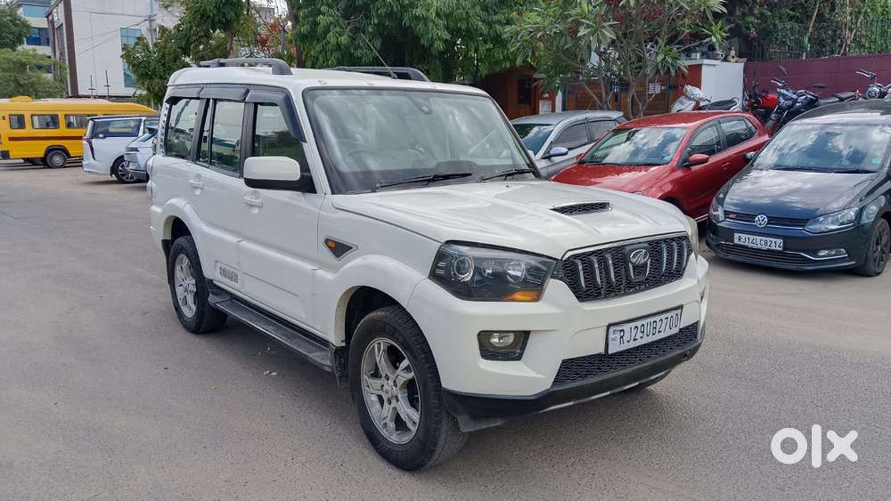 Mahindra Scorpio S10, 2016, Diesel