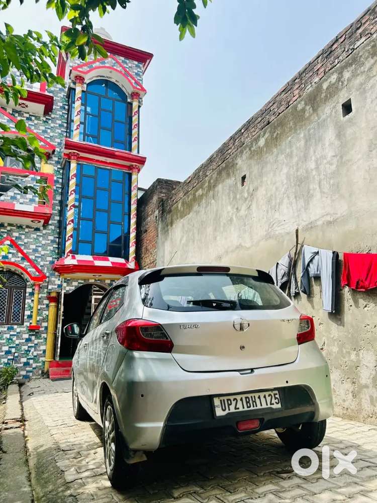 Tata Tiago 2016