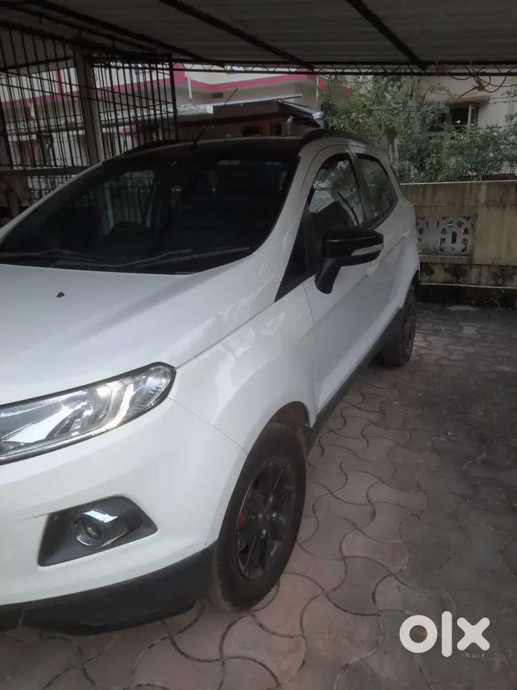 Ford Ecosport 2017 Petrol 38000 Km Driven