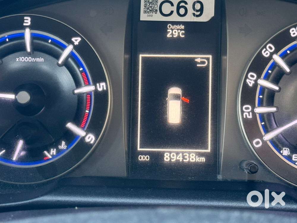 Toyota Innova Crysta 2.4 V, 2017, Diesel